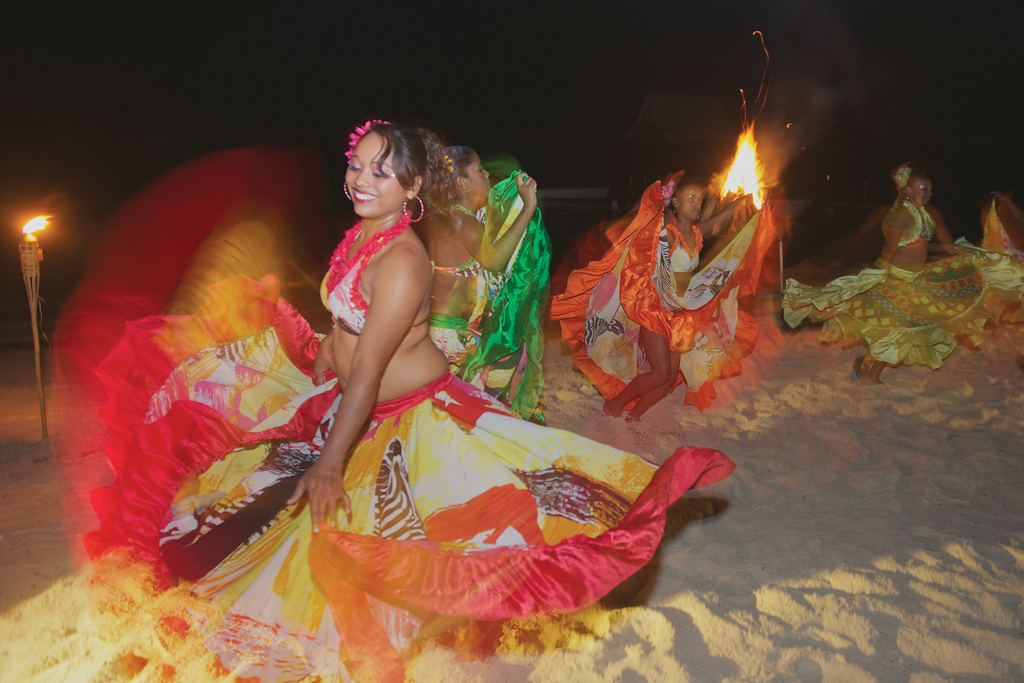 Beachcomber Hotels - Mauritius - Sega dance