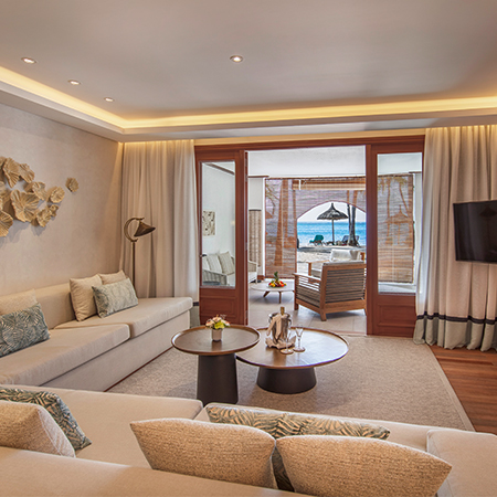 2-Bedroom Luxury Beachfront Family Suite
