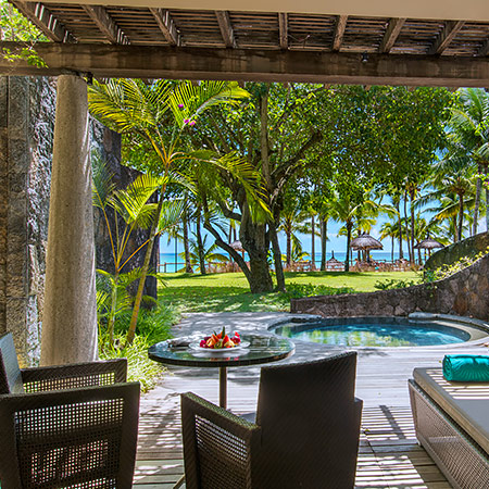Beachfront Suite with pool