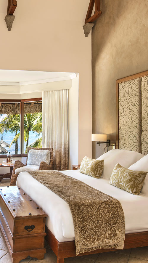 Junior Suite Beachfront- Rooms - Dinarobin Beachcomber Golf Resort & Spa