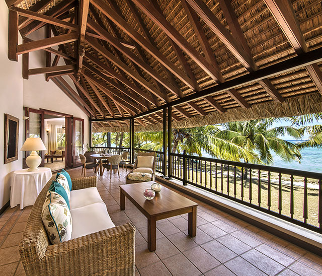 Dinarobin Senior Suite