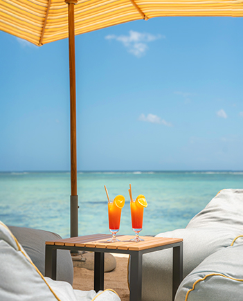 hotel-type-le-morne-plage-restaurant-351x435-img1-d