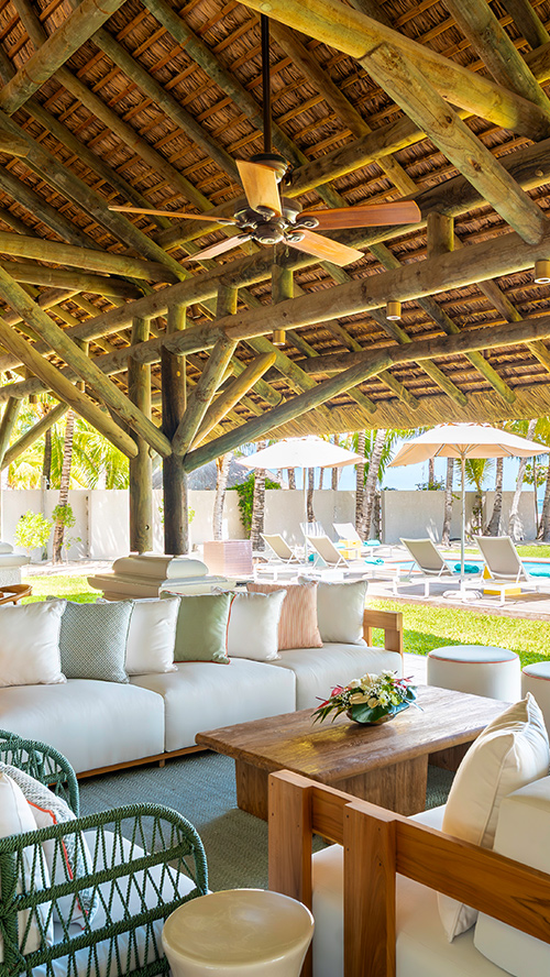 slider-offer-villa-dinarobin-500x888-m