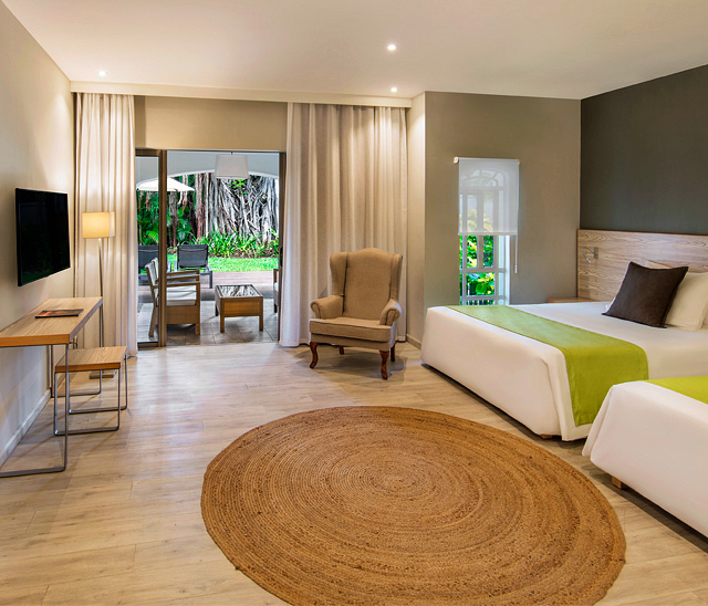 Pool Apartment Mauricia Beachcomber