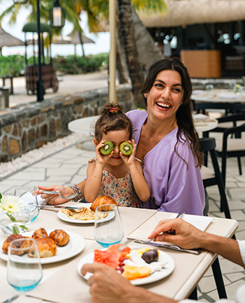 hotel-type-family-paradis-351x435-img1-d