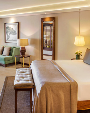 Ocean Suite - Royal Palm Beachcomber Luxury