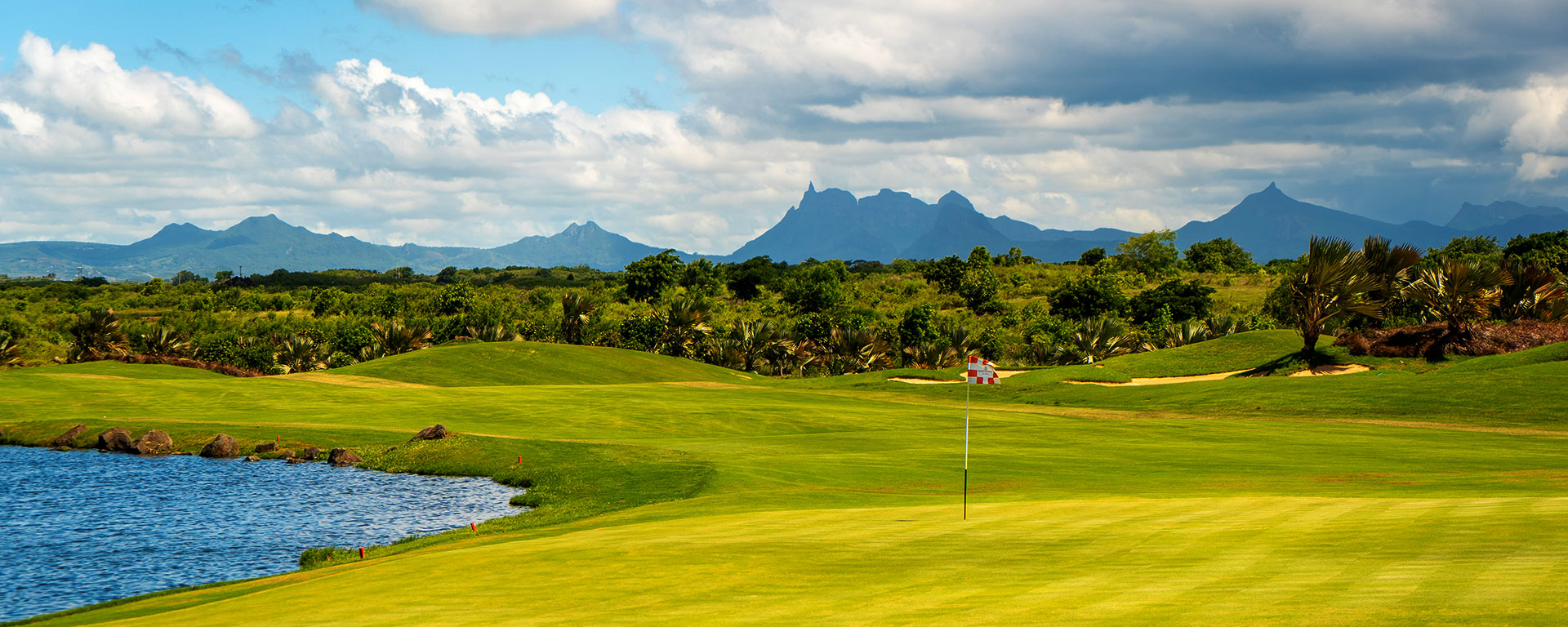 slider-mont-choisy-Royal-Palm-1920x768-d