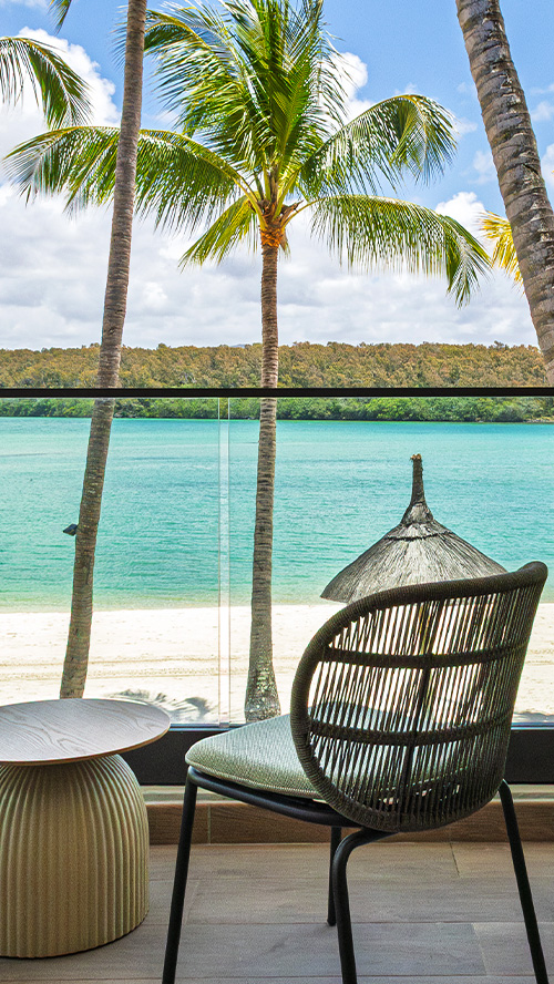 slider-bay-view-room-500x888-m