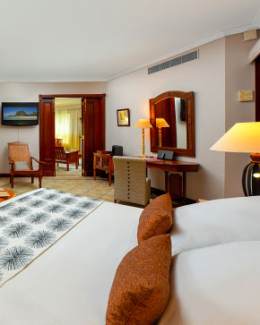 2-bedroom luxury family suite dinarobin