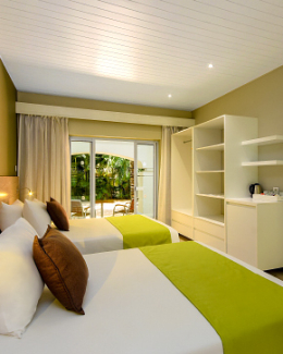 Mauricia Beachcomber  Family Apartment