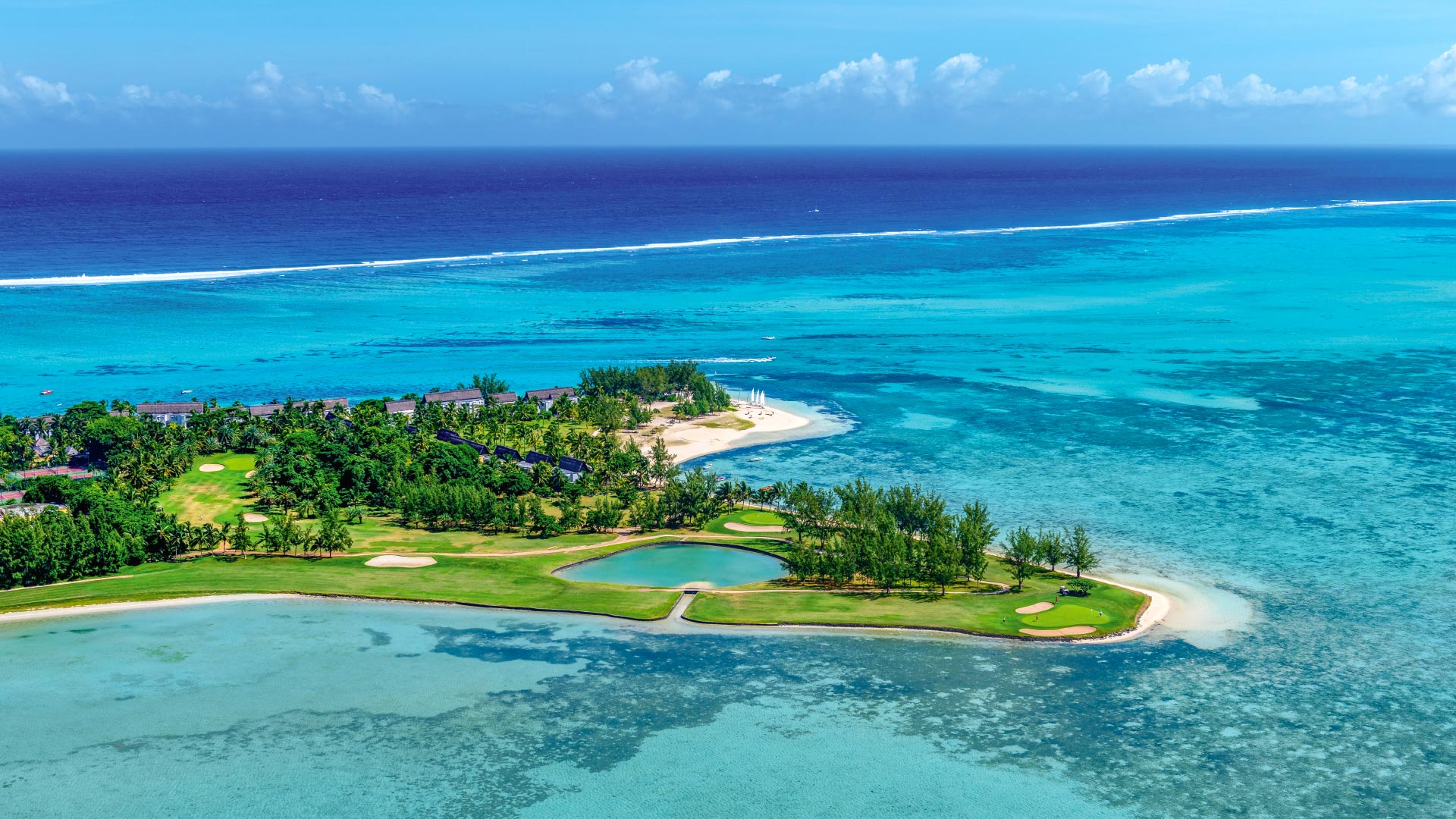 Golf Experiences - Beachcomber Resorts & Hotels
