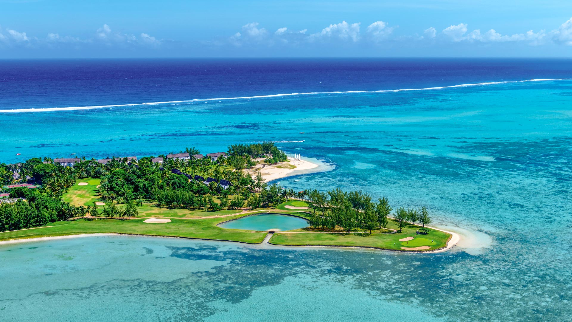 Golf Experiences - Beachcomber Resorts & Hotels
