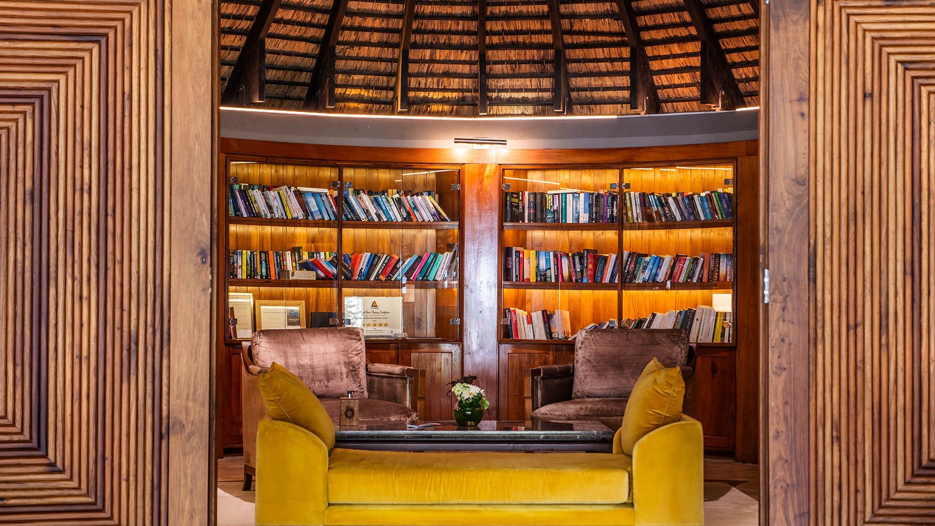 slider-contact-us-1920x1080-d