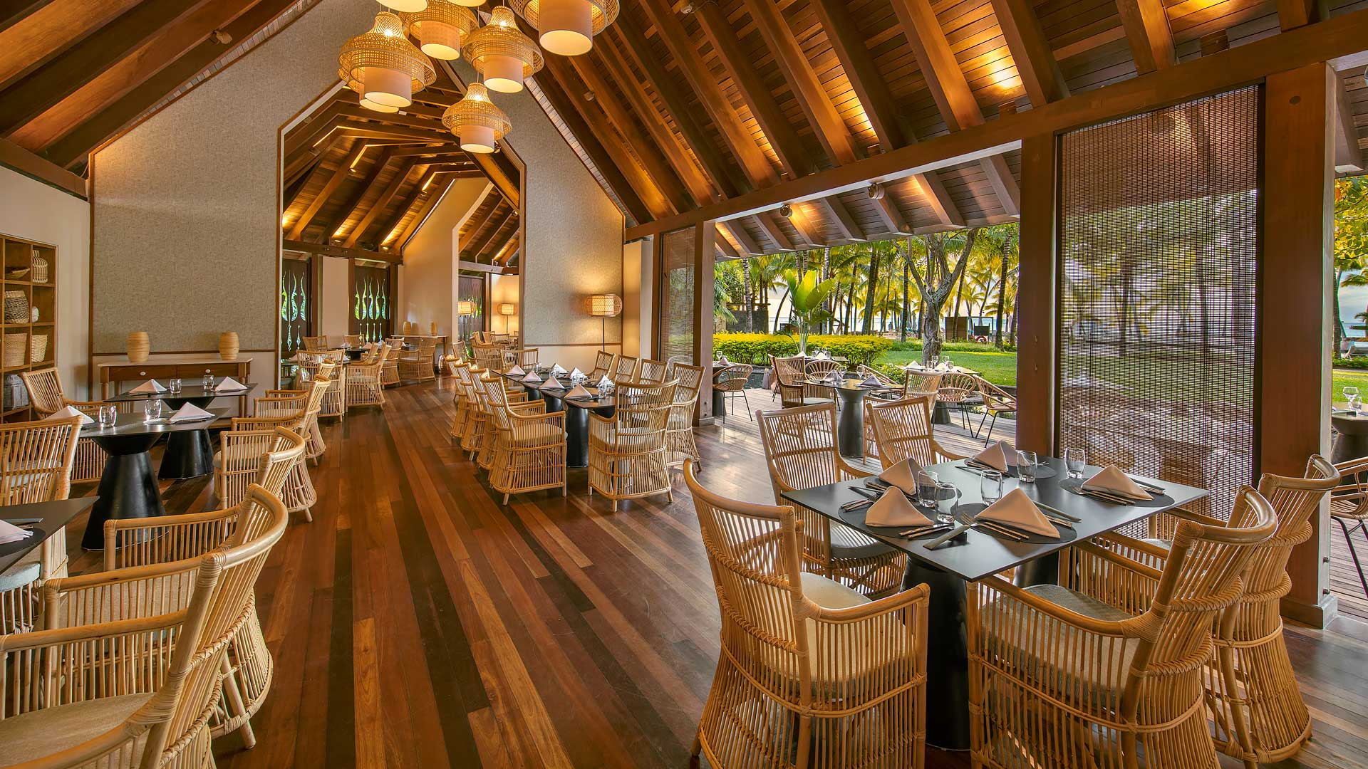 slider-trou-aux-biches-restaurant-1920x1080-d