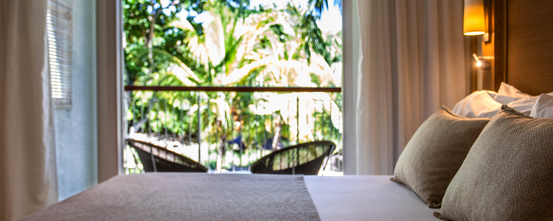 slider-duplex-garden-1920x768-d