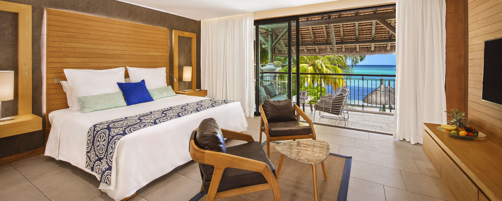 Ocean Beachfront Suite - Rooms - Paradis Beachcomber Golf Resort & Spa
