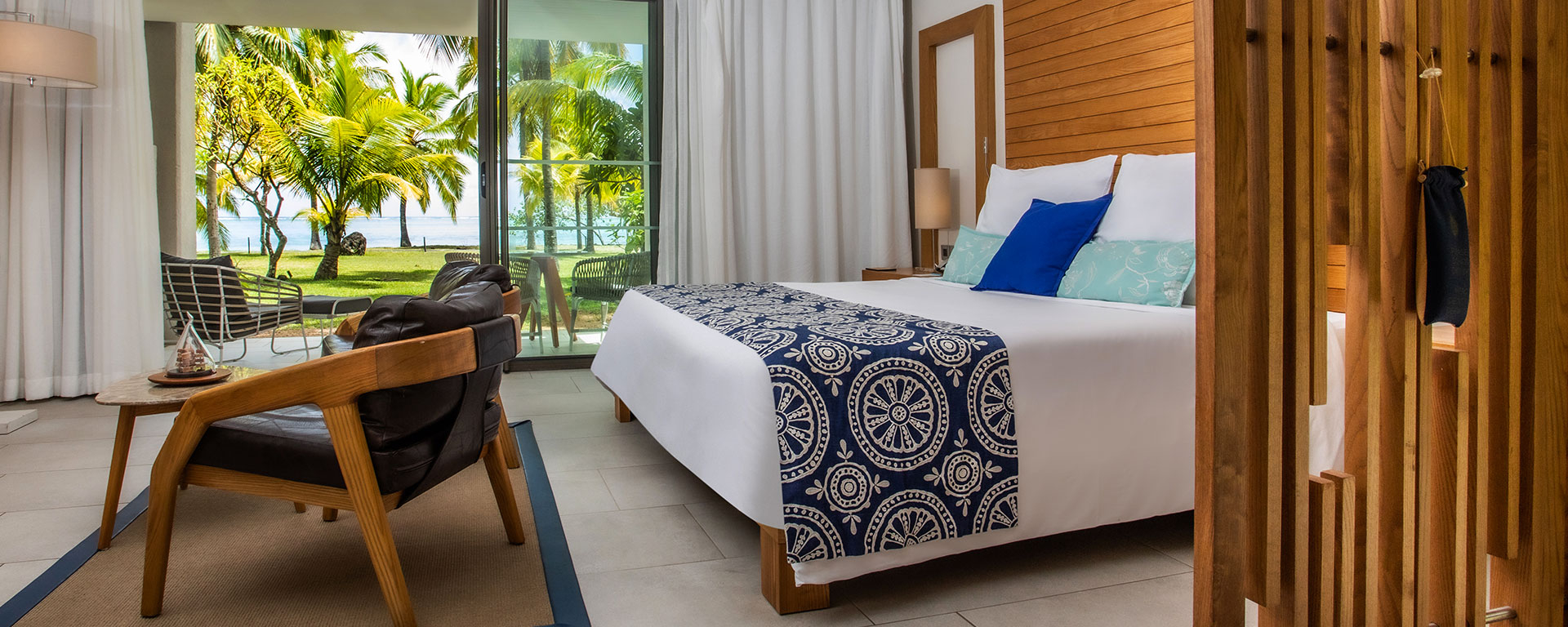 slider-paradis-beachfront-1920x768-d