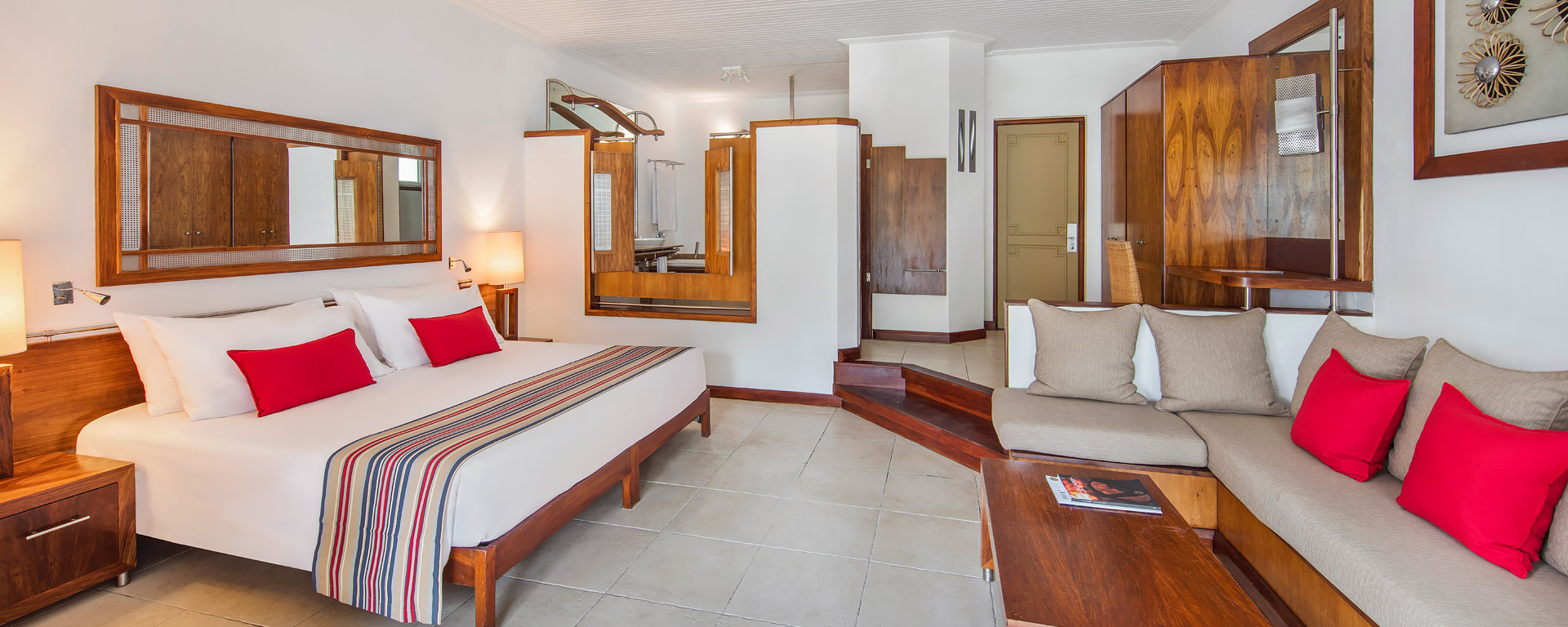 shandrani-beachcomber-superior-room-slider-d