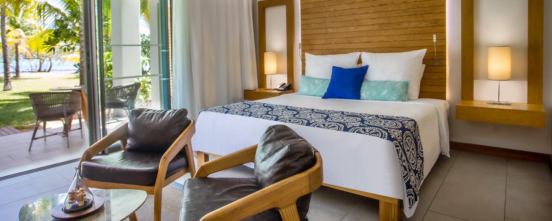 2-bedroom paradis family suite beachfront