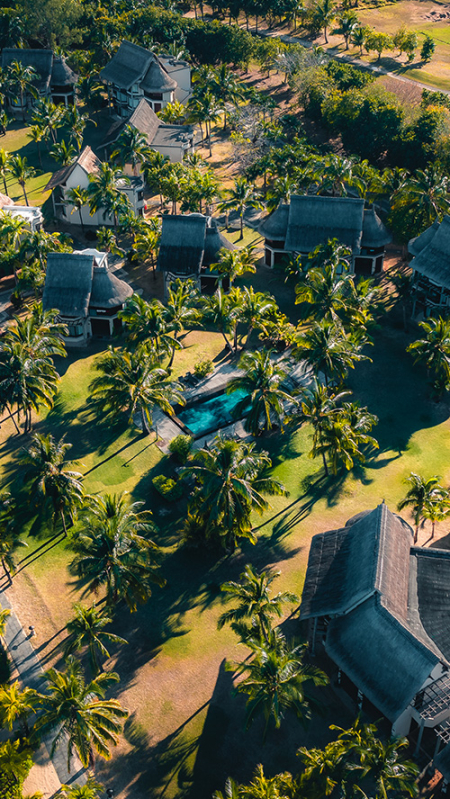 slider-our-hotels-at-le-morne-dinarobin-1920x1080-d
