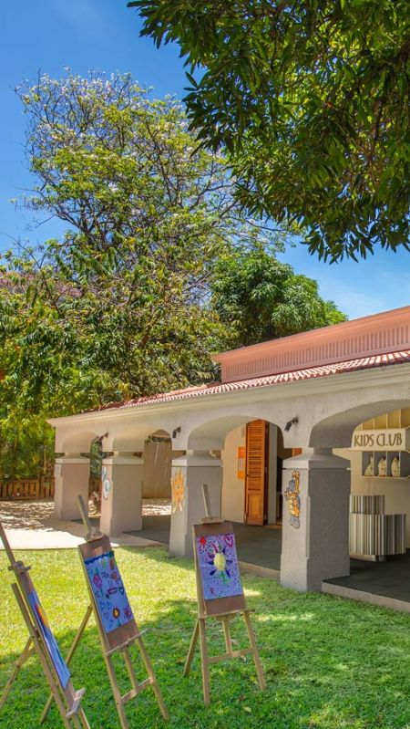 mauricia-beachcomber-services-mauritius-d
