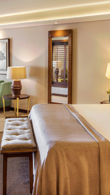 Ocean Suite - Royal Palm Beachcomber Luxury