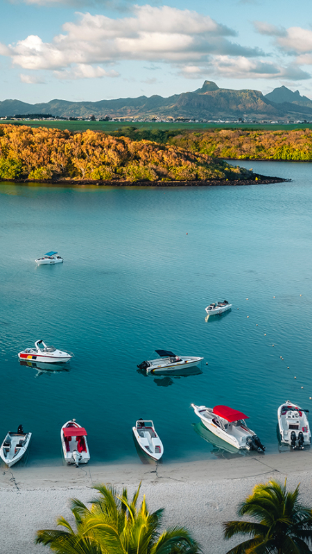 slider-things-to-do-in-blue-bay-1920x1080-d
