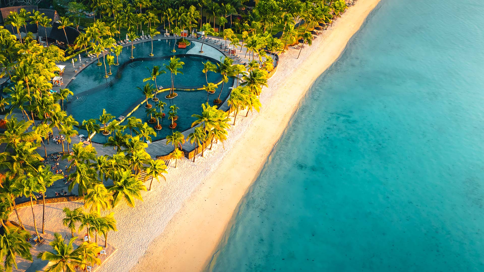 slider-free-lunch-trou-aux-biches-1920x1080-d