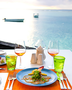 Photo Gallery - Victoria Beachcomber Resort & Spa